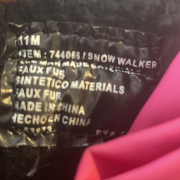 Khombu Toddler Waterproof PINK/BLACK "Snow Walker" Boots Size 11M - Picture 16 of 16